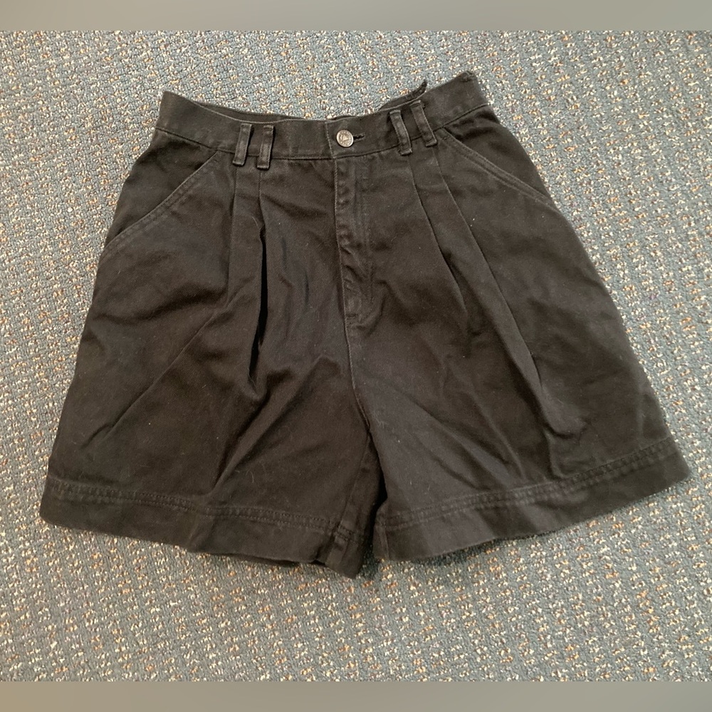 Black Shorts by LizWear Petite, sz 8, 100% cotton